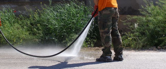 Καθαρισμός μεγάλων επιφανειών με υδροβολή